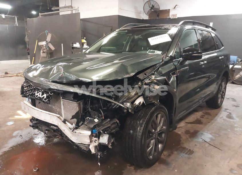 Photo 6 of 2022 Kia Sorento X-LINE EX (VIN 5XYRHDLFXNG078956)