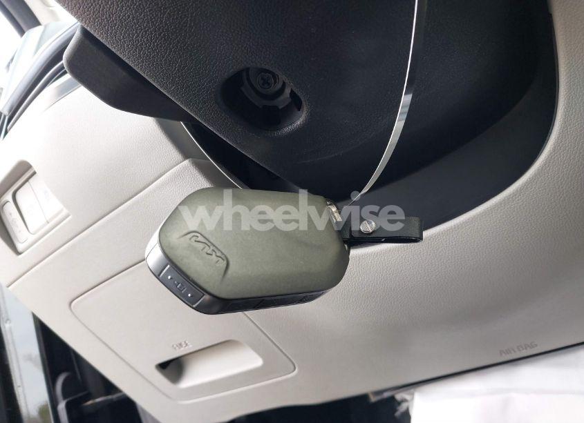 Photo 11 of 2024 Kia Sorento SX (VIN 5XYRK4JF1RG274536)