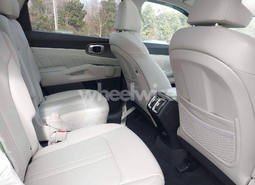 Photo 8 of 2024 Kia Sorento SX (VIN 5XYRK4JF1RG274536)