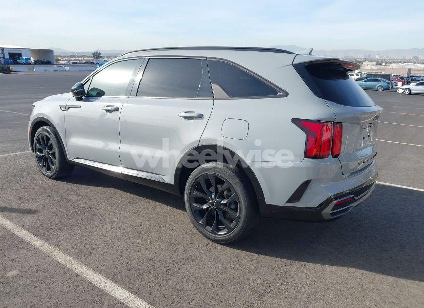 Photo 3 of 2022 Kia Sorento SX PRESTIGE (VIN 5XYRK4LF0NG098120)