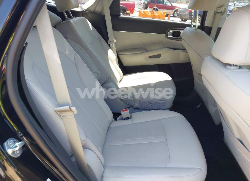 Photo 8 of 2021 Kia Sorento SX (VIN 5XYRK4LF1MG035297)