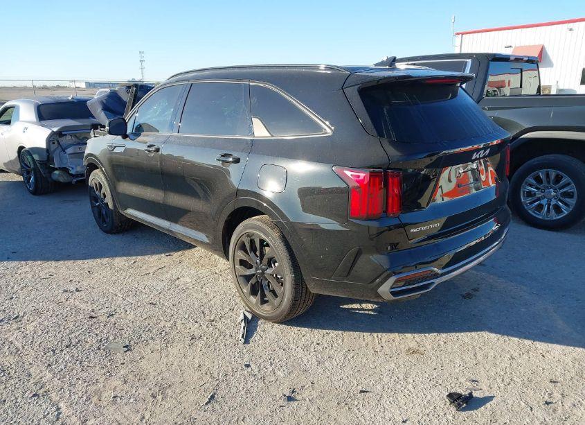 Photo 3 of 2023 Kia Sorento SX (VIN 5XYRK4LF2PG238848)