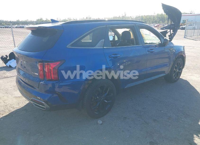 Photo 4 of 2021 Kia Sorento SX PRESTIGE (VIN 5XYRK4LF3MG026312)