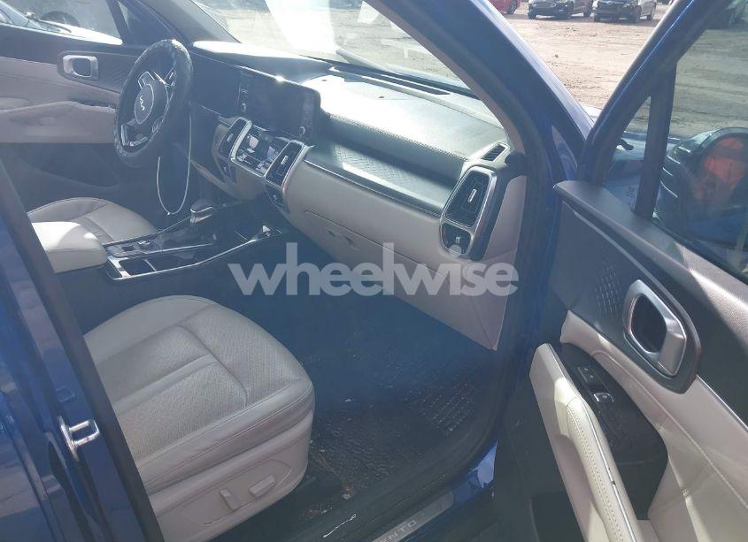 Photo 5 of 2022 Kia Sorento SX (VIN 5XYRK4LF3NG092697)
