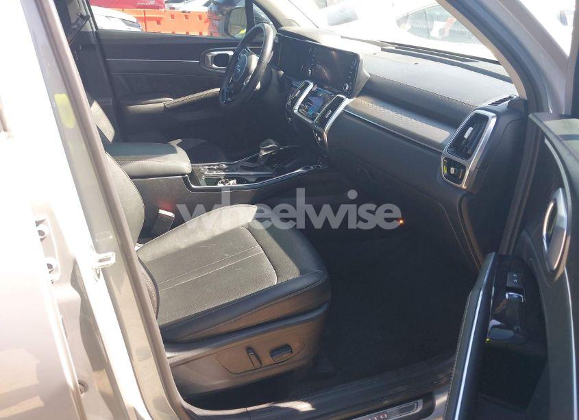 Photo 5 of 2022 Kia Sorento SX (VIN 5XYRK4LF3NG160173)