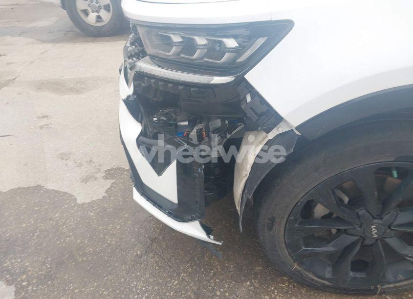 Photo 6 of 2023 Kia Sorento SX (VIN 5XYRK4LF4PG208220)