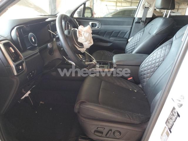 Photo 2 of 2022 KIA SORENTO SX (VIN 5XYRK4LF5NG074931)
