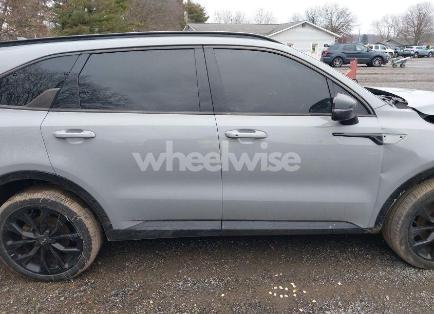 Photo 14 of 2022 Kia Sorento SX (VIN 5XYRK4LF7NG120176)
