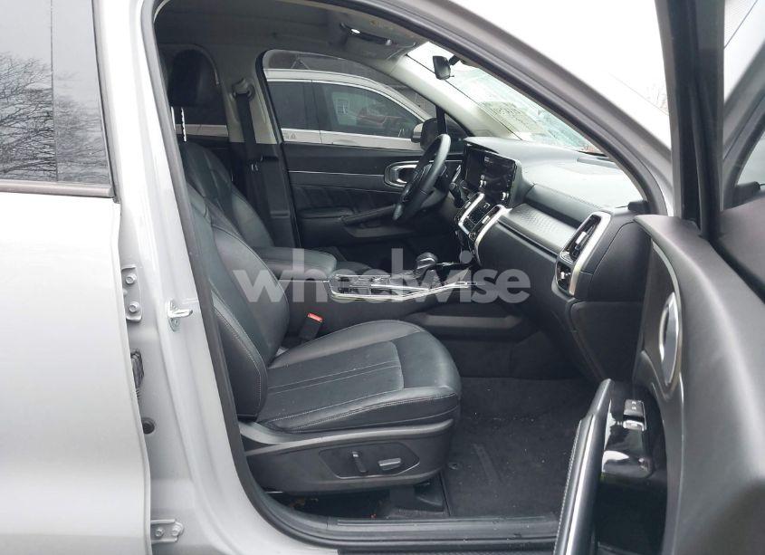 Photo 5 of 2022 Kia Sorento SX (VIN 5XYRK4LF7NG120176)