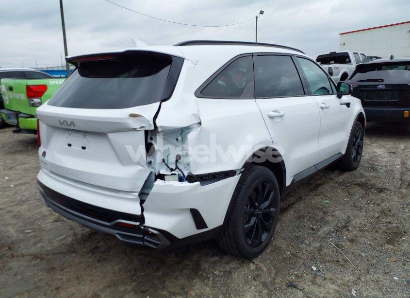 Photo 4 of 2023 Kia Sorento SX (VIN 5XYRK4LF7PG198475)