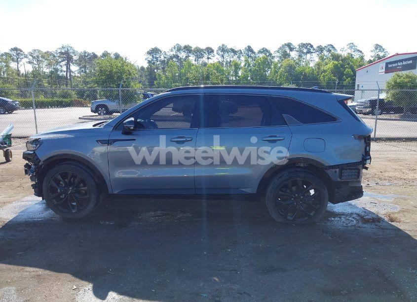 Photo 15 of 2022 Kia Sorento SX (VIN 5XYRK4LF8NG093053)