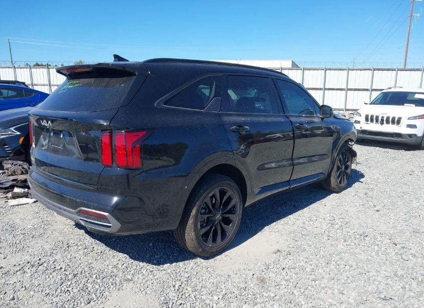 Photo 4 of 2023 Kia Sorento SX (VIN 5XYRK4LF8PG204980)