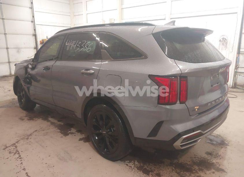 Photo 3 of 2022 Kia Sorento SX PRESTIGE (VIN 5XYRK4LFXNG077582)