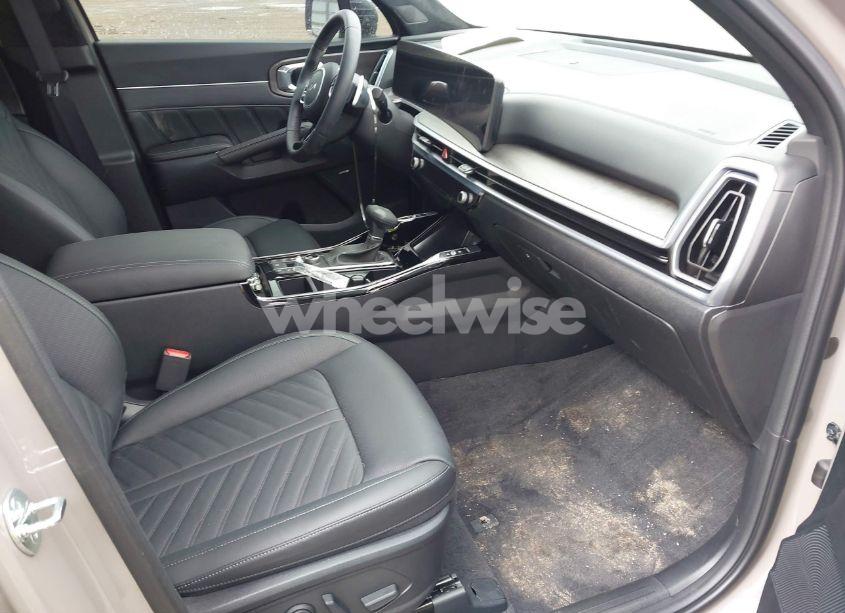 Photo 5 of 2025 Kia Sorento X-LINE SX PRESTIGE (VIN 5XYRKDJF1SG333395)