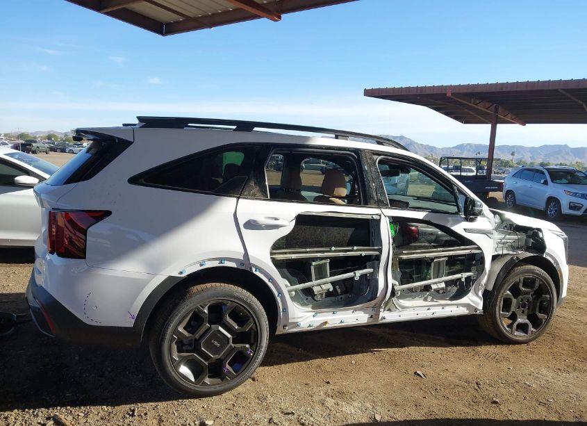 Photo 14 of 2024 Kia Sorento X-LINE SX (VIN 5XYRKDJF3RG300179)