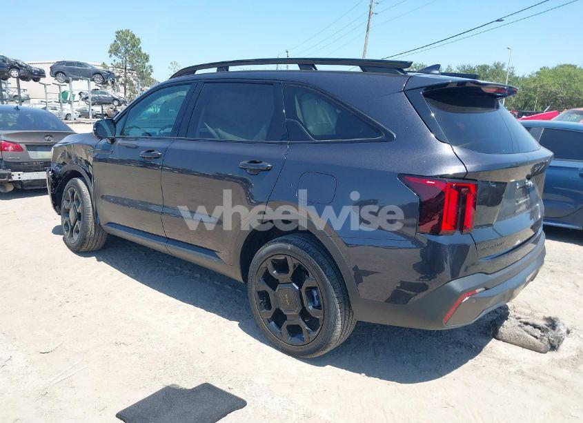 Photo 3 of 2025 Kia Sorento X-LINE SX (VIN 5XYRKDJF5SG333500)