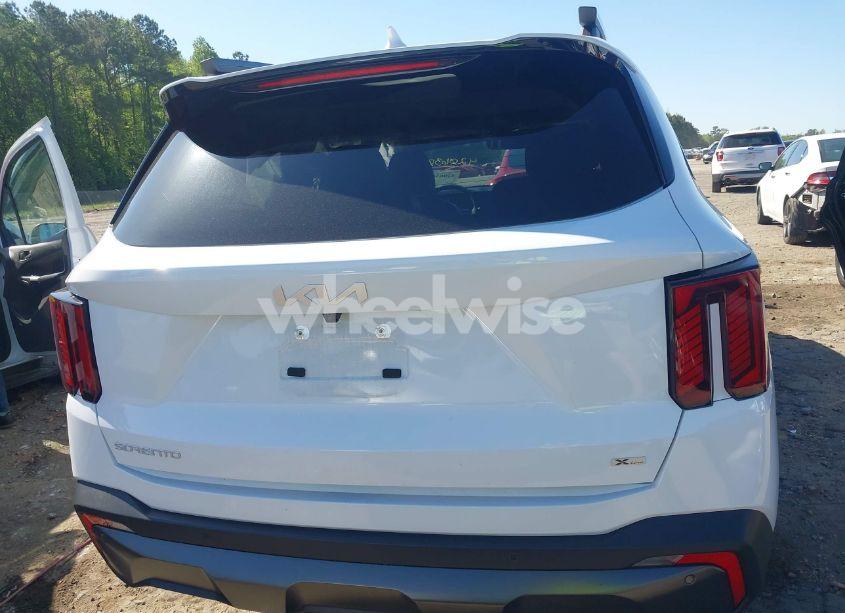 Photo 16 of 2024 Kia Sorento X-LINE SX (VIN 5XYRKDJF9RG259993)