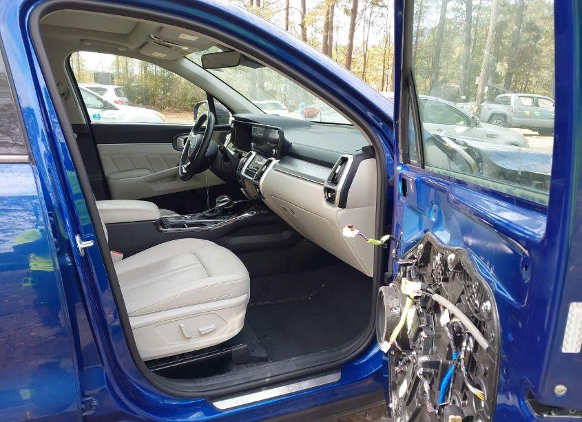 Photo 5 of 2021 Kia Sorento SX (VIN 5XYRKDLF1MG048065)