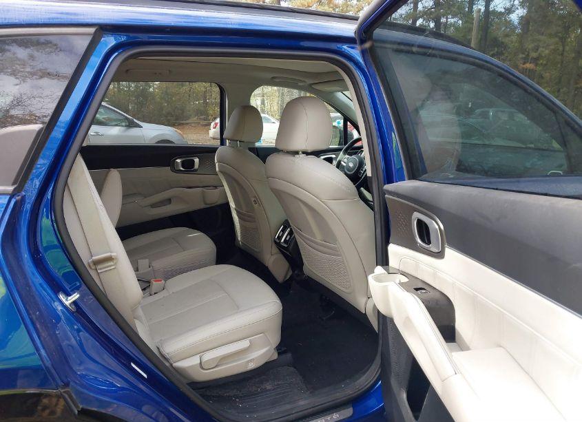 Photo 8 of 2021 Kia Sorento SX (VIN 5XYRKDLF1MG048065)