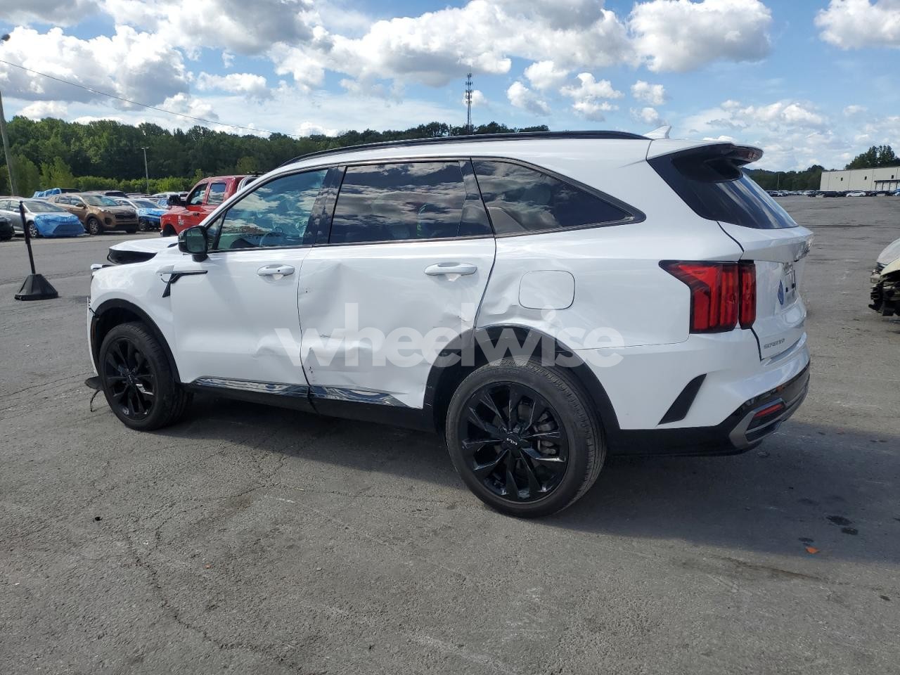 Photo 2 of 2023 KIA SORENTO SX (VIN 5XYRKDLF1PG218445)