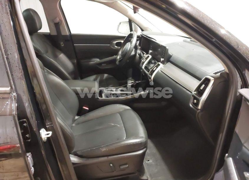 Photo 5 of 2022 Kia Sorento SX (VIN 5XYRKDLF2NG078919)