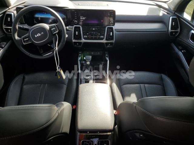 Photo 4 of 2023 KIA SORENTO SX (VIN 5XYRKDLF3PG226174)