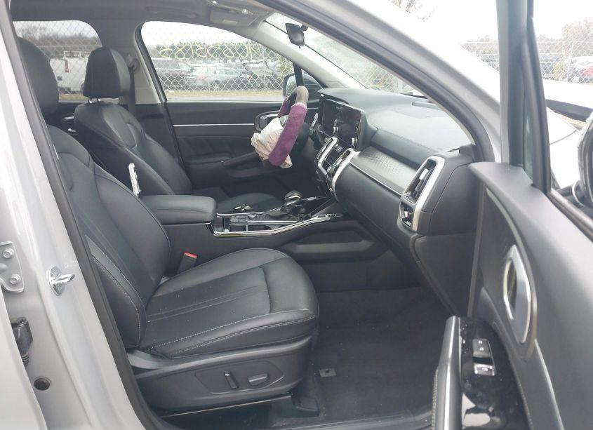 Photo 5 of 2022 Kia Sorento SX (VIN 5XYRKDLF4NG147254)