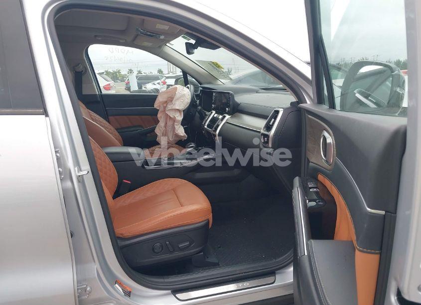 Photo 5 of 2021 Kia Sorento SX PRESTIGE (VIN 5XYRKDLF6MG020780)