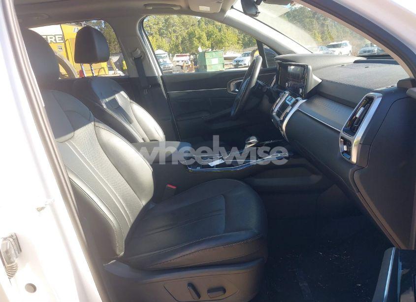 Photo 5 of 2022 Kia Sorento SX (VIN 5XYRKDLF6NG109539)