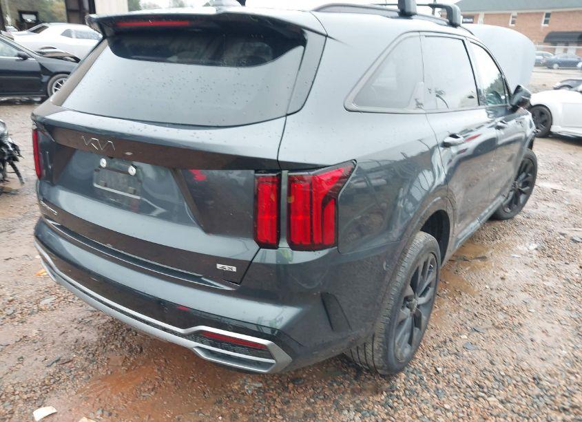 Photo 4 of 2023 Kia Sorento SX (VIN 5XYRKDLF6PG194644)