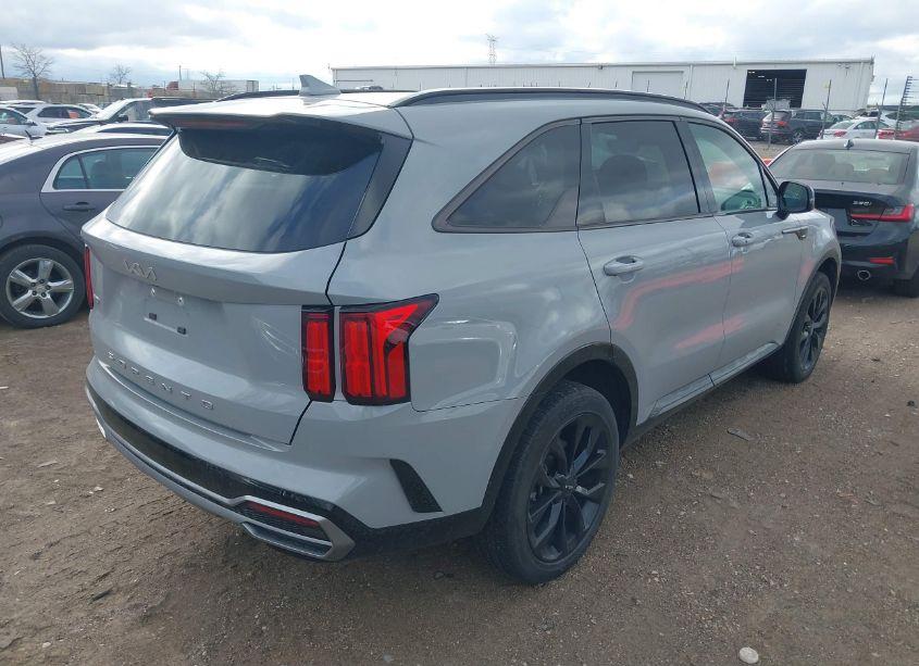 Photo 4 of 2022 Kia Sorento SX (VIN 5XYRKDLF7NG156160)