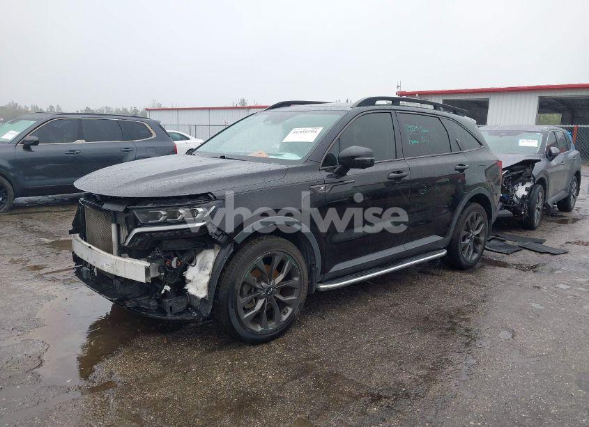 Photo 2 of 2021 Kia Sorento SX PRESTIGE (VIN 5XYRKDLF8MG040934)