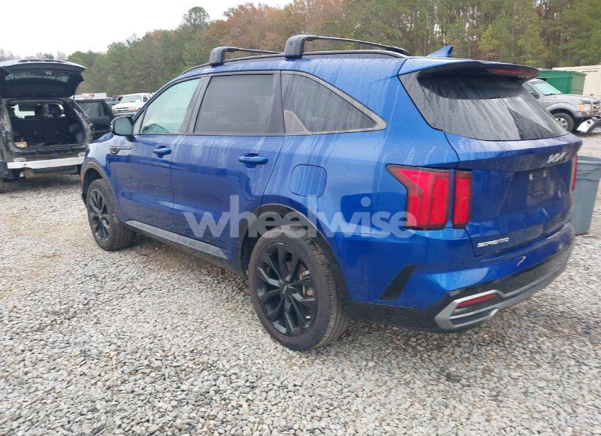 Photo 3 of 2023 Kia Sorento SX (VIN 5XYRKDLF8PG229040)