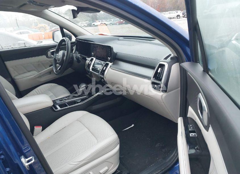 Photo 5 of 2023 Kia Sorento SX (VIN 5XYRKDLF8PG229040)