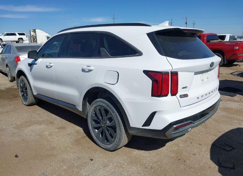 Photo 3 of 2021 Kia Sorento SX (VIN 5XYRKDLF9MG049951)