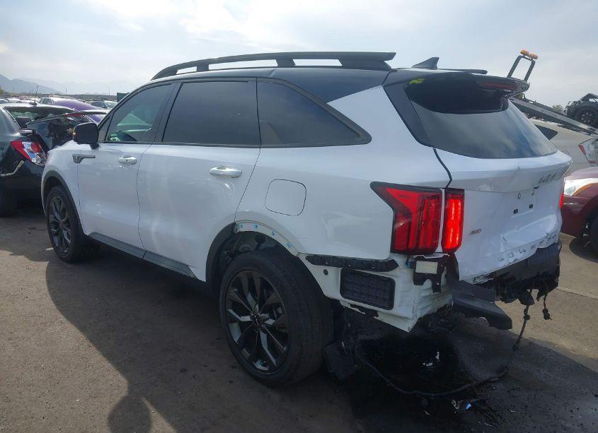 Photo 3 of 2022 Kia Sorento X-LINE SX PRESTIGE (VIN 5XYRKDLF9NG095085)