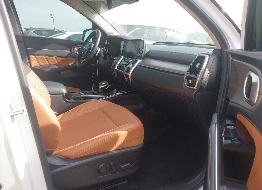 Photo 5 of 2022 Kia Sorento X-LINE SX PRESTIGE (VIN 5XYRKDLF9NG095085)
