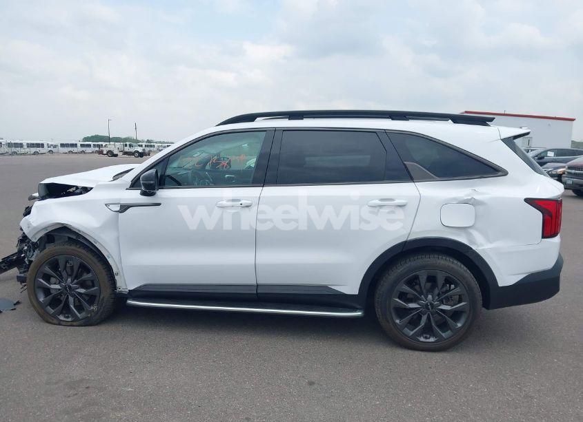 Photo 15 of 2022 Kia Sorento X-LINE SX PRESTIGE (VIN 5XYRKDLFXNG111374)