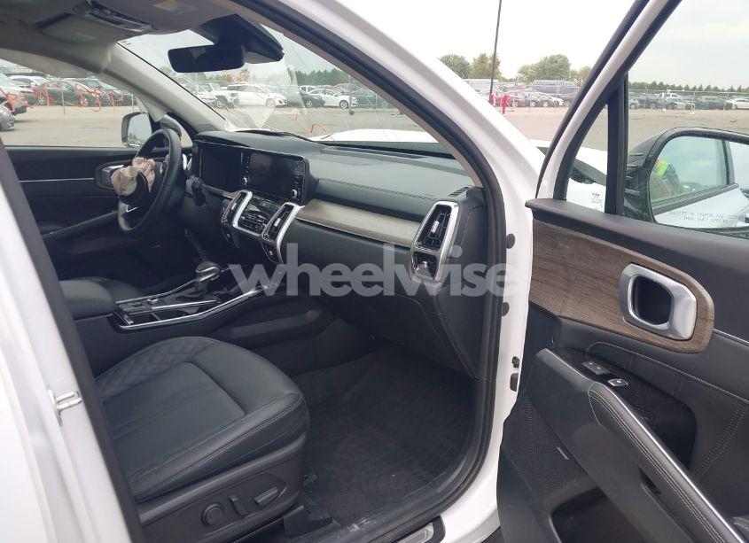 Photo 5 of 2022 Kia Sorento X-LINE SX PRESTIGE (VIN 5XYRKDLFXNG111374)