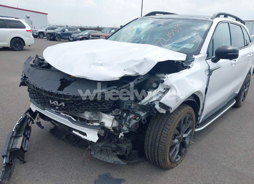 Photo 6 of 2022 Kia Sorento X-LINE SX PRESTIGE (VIN 5XYRKDLFXNG111374)