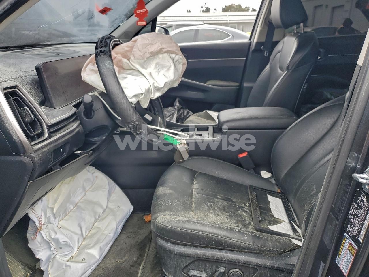 Photo 7 of 2024 KIA SORENTO S (VIN 5XYRL4JC0RG291430)