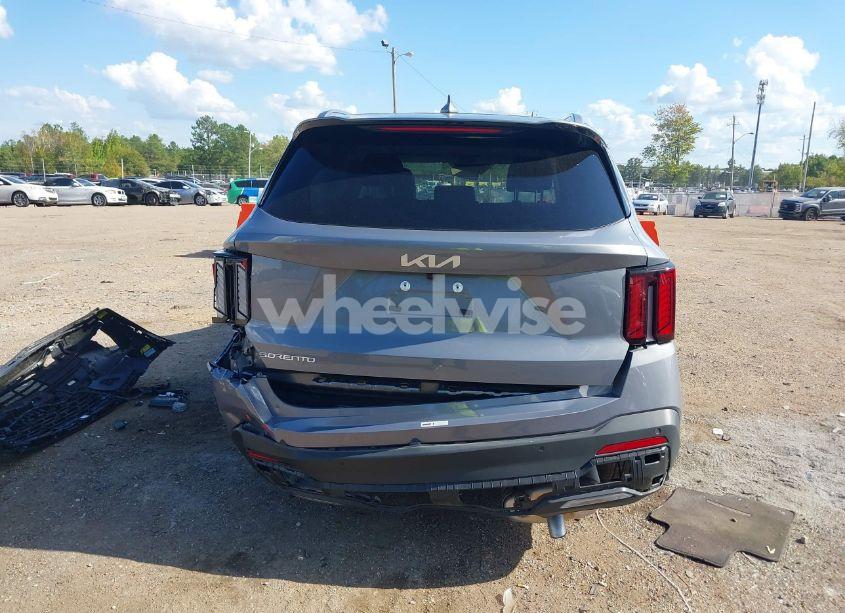 Photo 16 of 2024 Kia Sorento S (VIN 5XYRL4JC1RG265371)