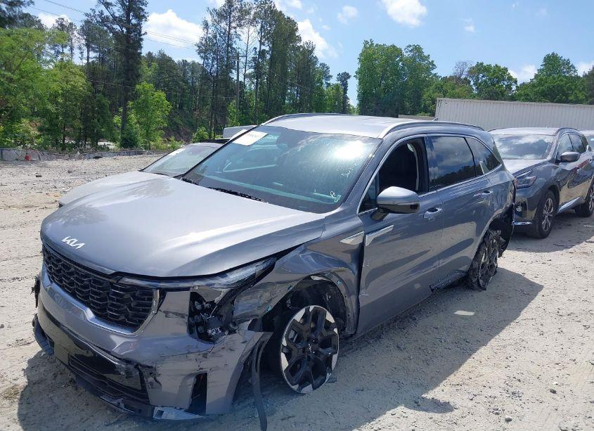 Photo 2 of 2024 Kia Sorento S (VIN 5XYRL4JC2RG278243)