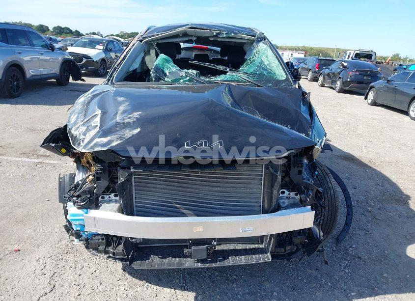 Photo 11 of 2025 Kia Sorento S (VIN 5XYRL4JC2SG323204)