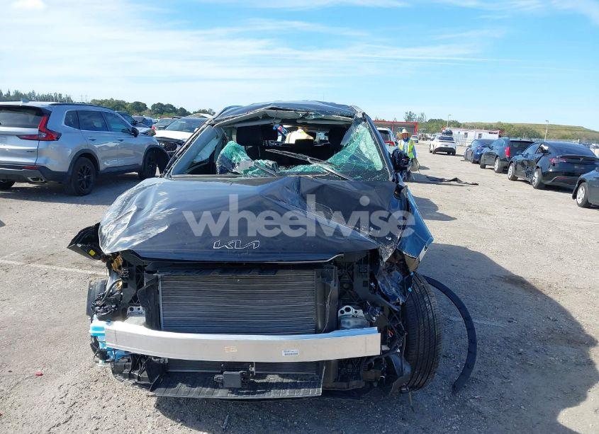 Photo 6 of 2025 Kia Sorento S (VIN 5XYRL4JC2SG323204)