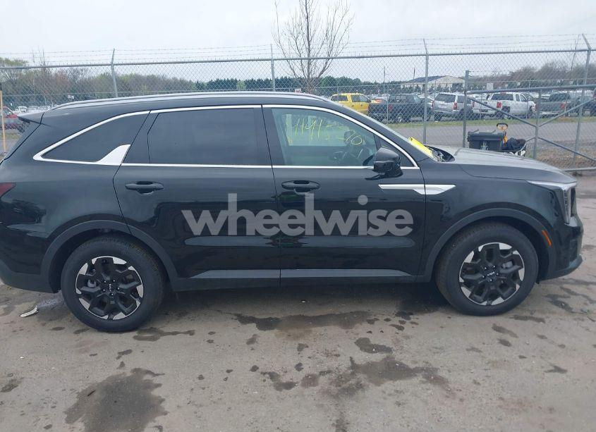 Photo 13 of 2025 Kia Sorento S (VIN 5XYRL4JC3SG353280)