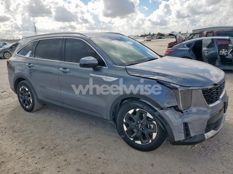 Photo 2 of 2025 KIA SORENTO S (VIN 5XYRL4JC3SG376705)