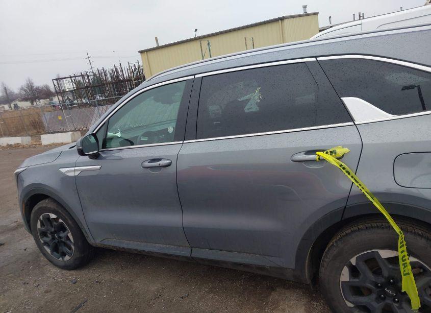 Photo 14 of 2024 Kia Sorento S (VIN 5XYRL4JC5RG275479)