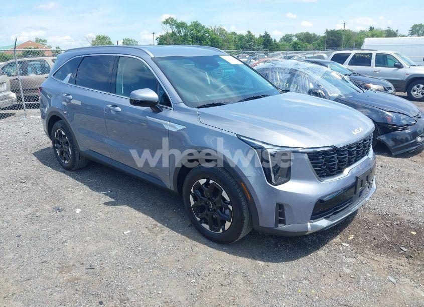 2024 Kia Sorento S (VIN 5XYRL4JC6RG283378) main photo