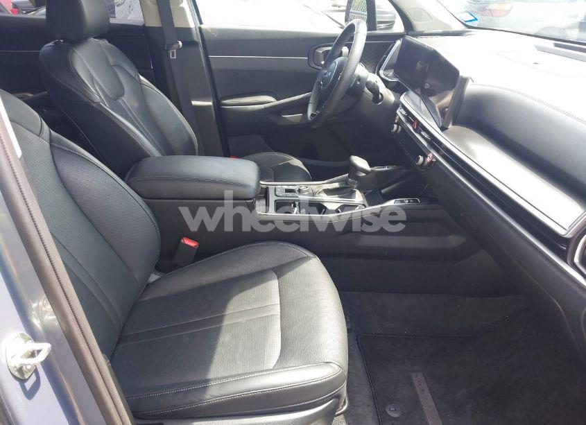 Photo 5 of 2024 Kia Sorento S (VIN 5XYRL4JC6RG283378)